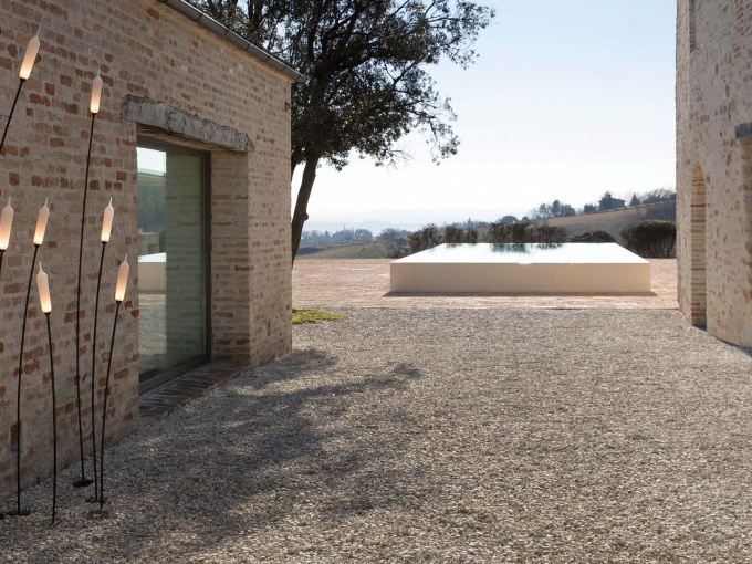 Настенный светильник Nilo: HP211 EN EXT