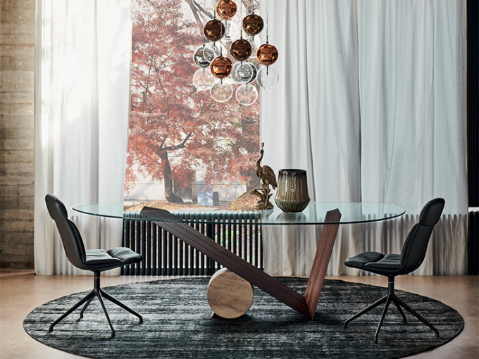 Обідний стіл   Valentino