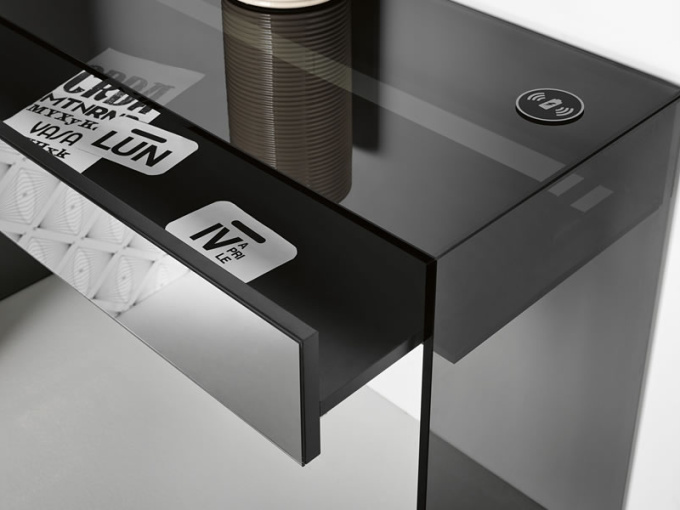 Консоль Gotham