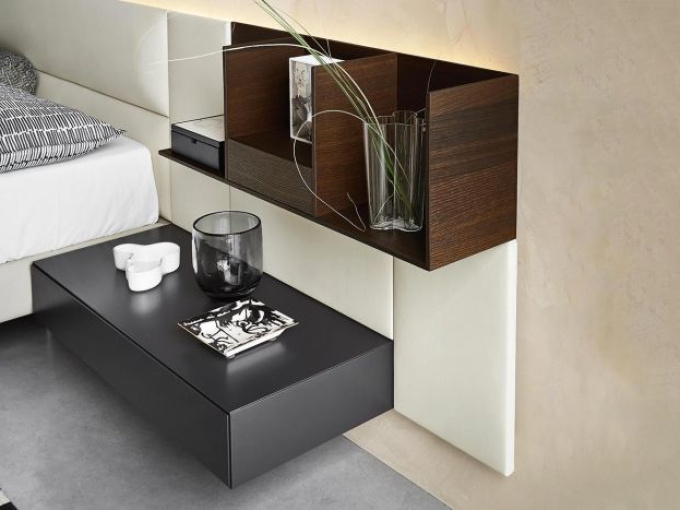 Прикроватна тумба Ecletto Padded Bed