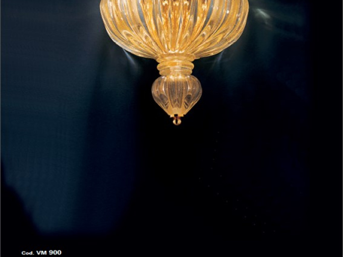Настенная лампа VM900