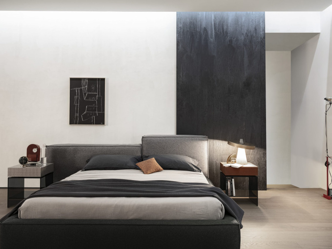 Прикроватная тумбочка Light