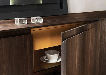 Тумбочка Drawer