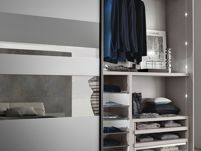 Гардеробна Segmenta New