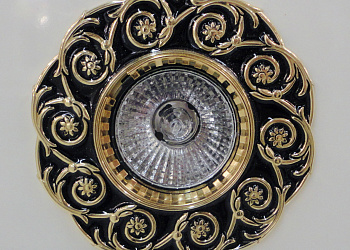 Точечный светильник Vivara