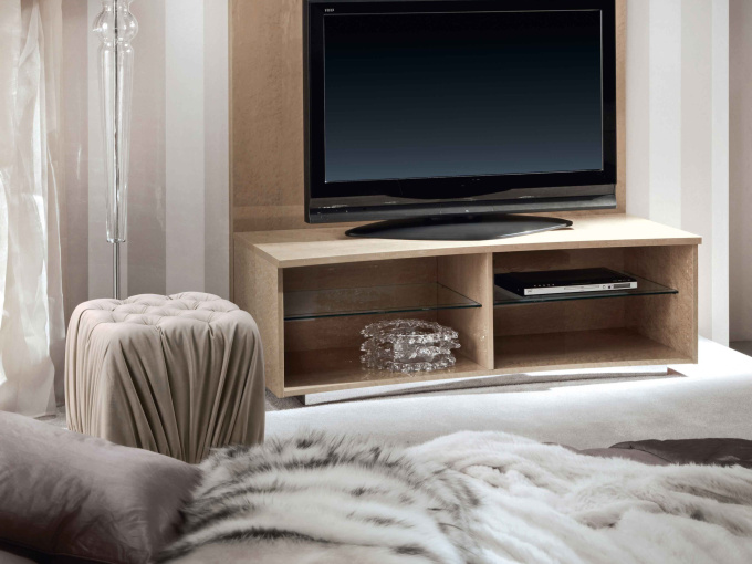 Тумба ТВ з полицями