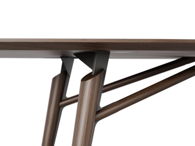 Стол обеденный Lieto