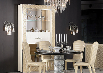 Вітрина Emerson