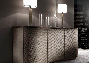 настільна лампа Adler