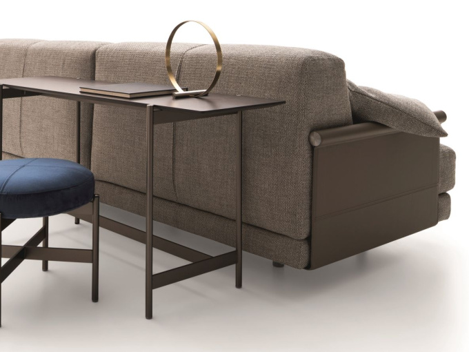 Журнальний столик Erys