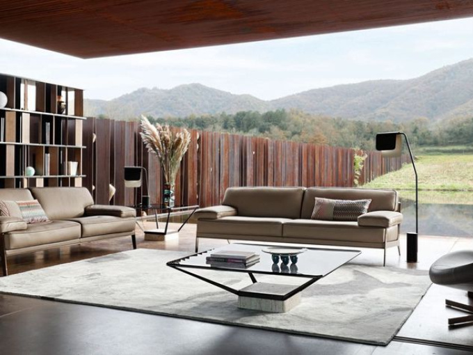 Журнальный стол Equilibre