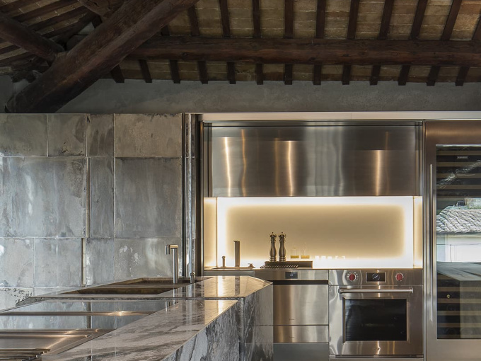 Точечный светильник Oops light