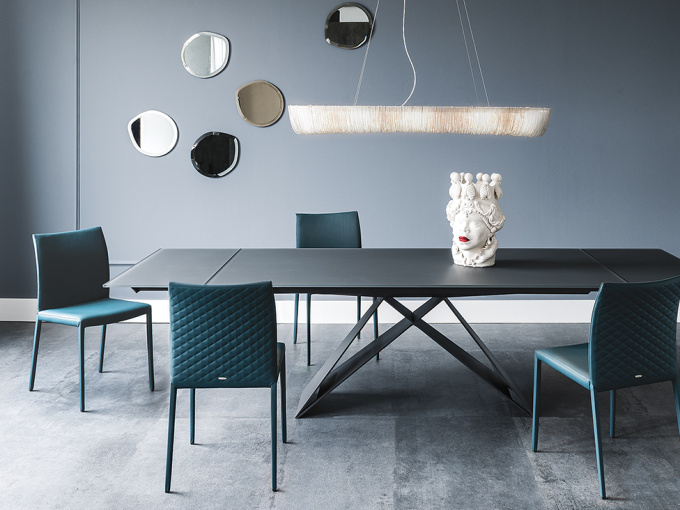 Обідний стіл  Premier Drive