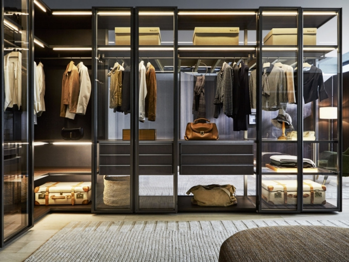 Шкаф Gliss-master-glass