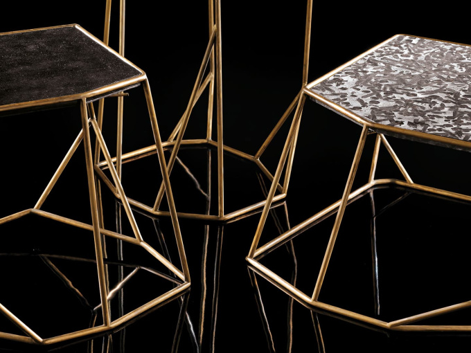 Столики W-TABLE