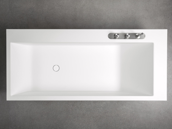 Ванна Unico semincasso