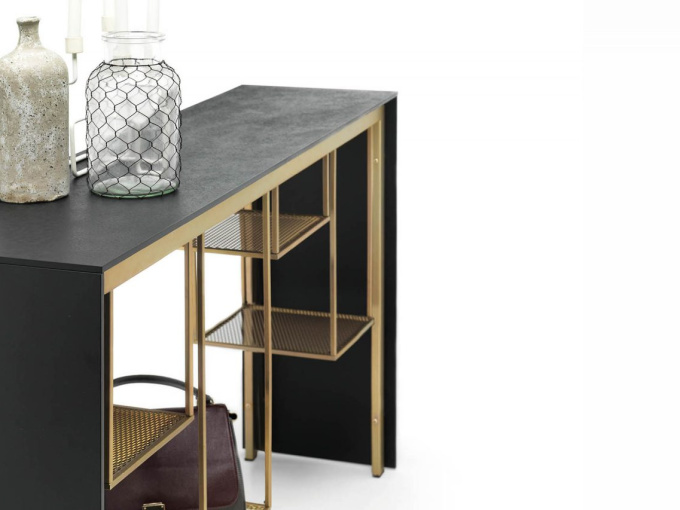 Консоль Tokyo