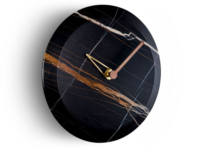 Годинники Bari