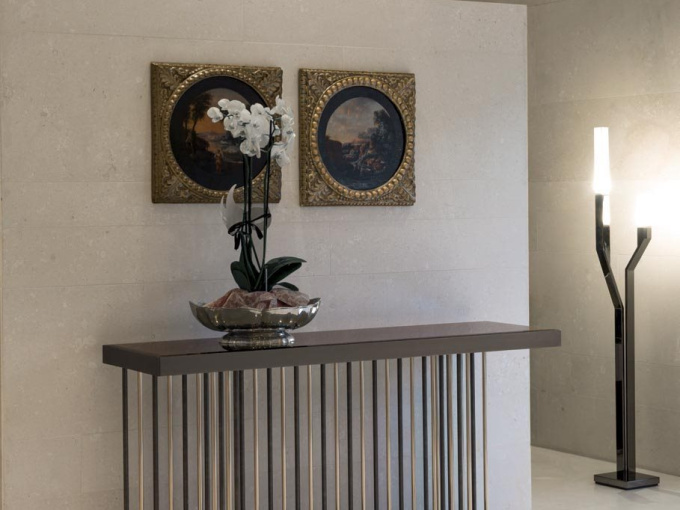 Консоль Schubert