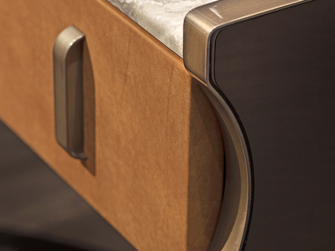 Тумбочка Trilogy