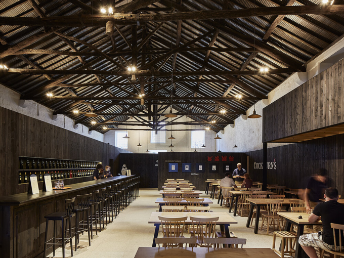 Обеденный стол Branca STANDARD - STANDARD DINING TABLE