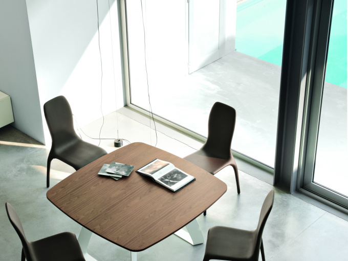 Стол обеденный Brenta