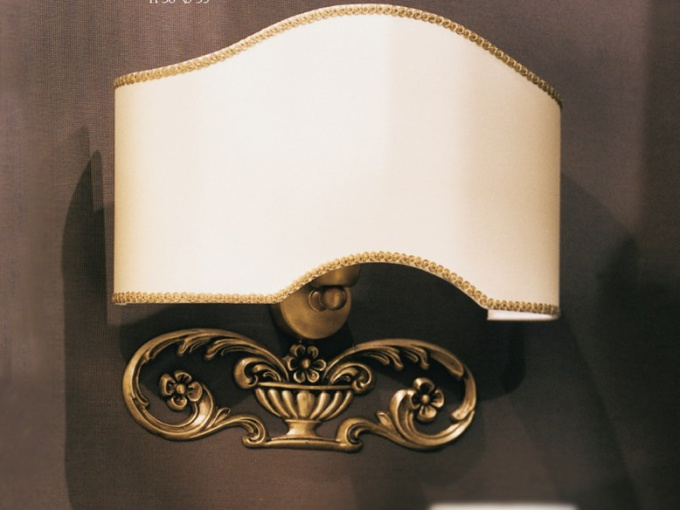 Настенная лампа 648