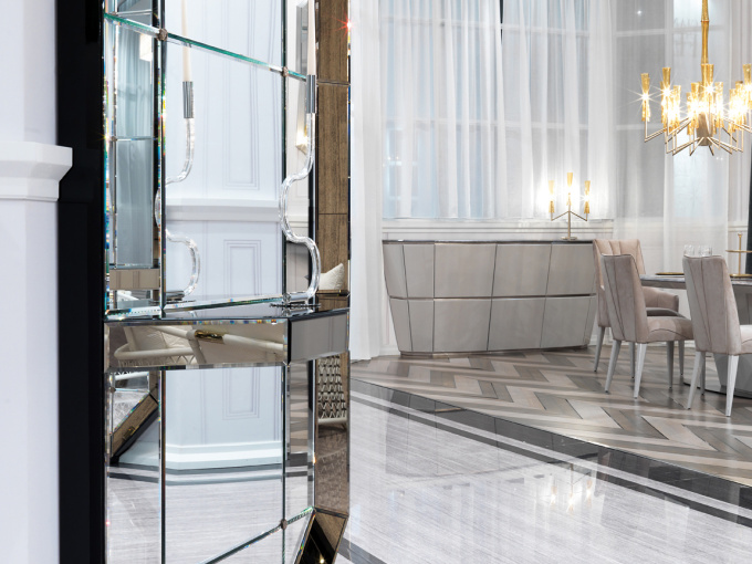 Зеркало Delano