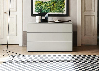 Приліжкова тумба Ecletto Dresser