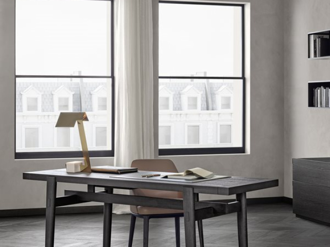 Стол письменный Home Hotel