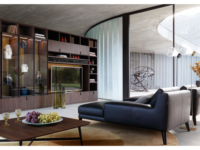 Книжная композиция Intralatina 2015.10-B