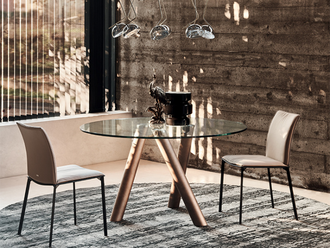 Обедений Стол  Ray