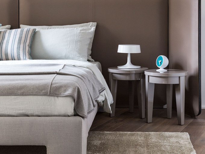 Прикроватна тумбочка Stewart