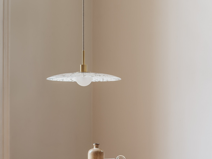 Потолочный светильник Cosmo White & Satin Brass Pendant