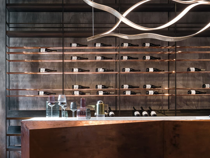 Люстра Tape light