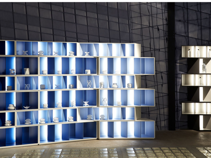 Книжкова шафа Trinta