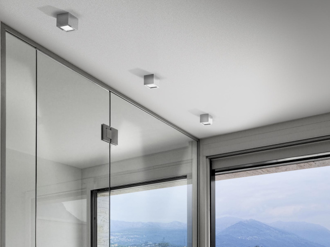 Стельовий світильник Three