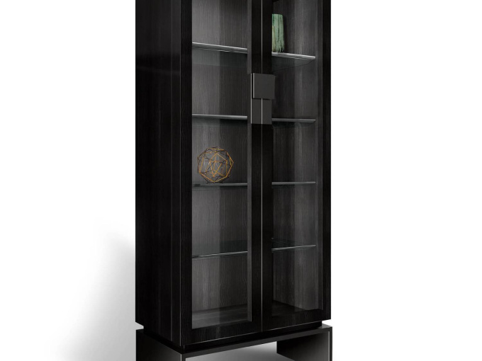 Ветрины Black & More