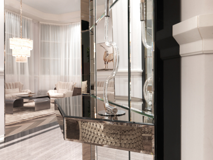 Зеркало Delano