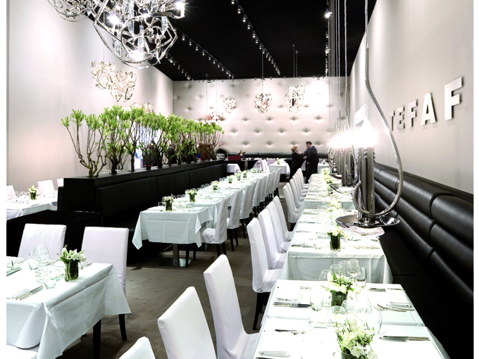 Люстра Delphinium