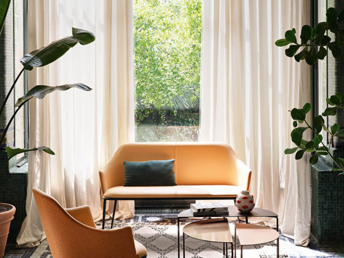 Журнальний столик Hoodi