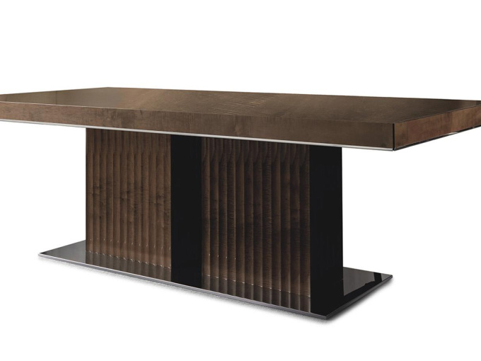 Стол 240  Red Carpet