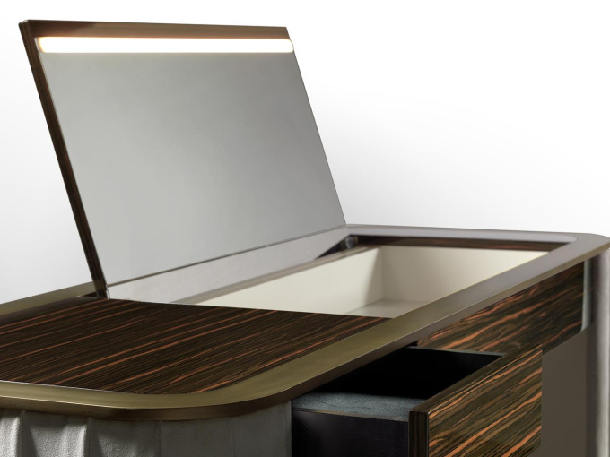 Туалетный столик Plisse