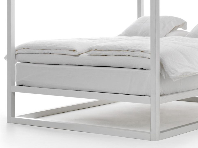 Ліжко Casetta in Canada