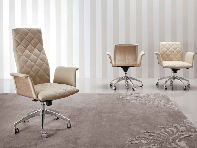 Офисный стул 3083