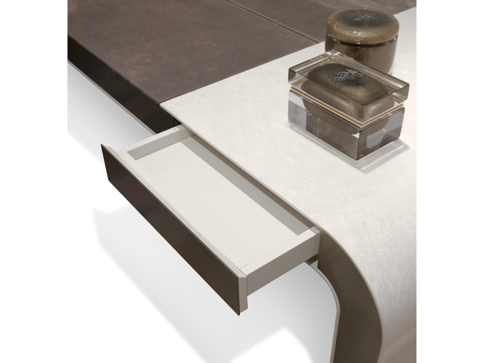 Письмовий стіл Wright