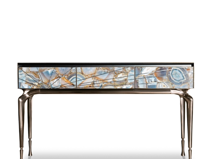 Консоль Aurora