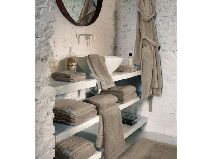 COCCOLA  130: БАННОЕ ПОЛОТЕНЦЕ