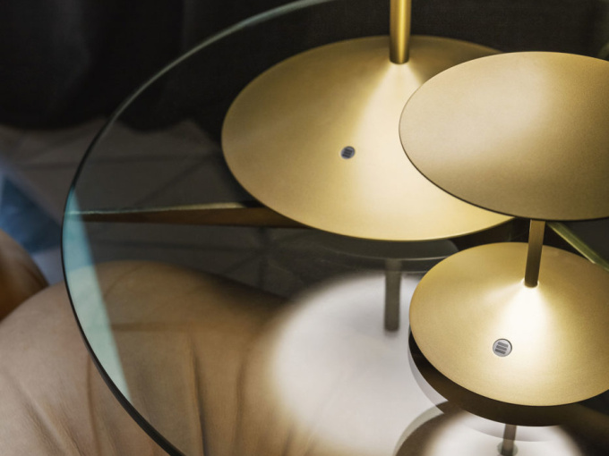 Настольна лампа Narciso