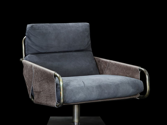 Кресло Voyage-armchair